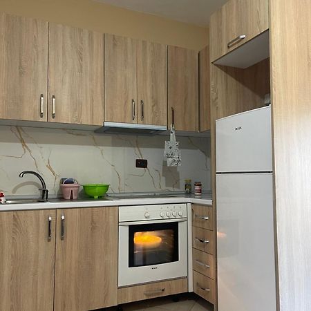 Apartament Shkembi I Kavajes Durrës Esterno foto